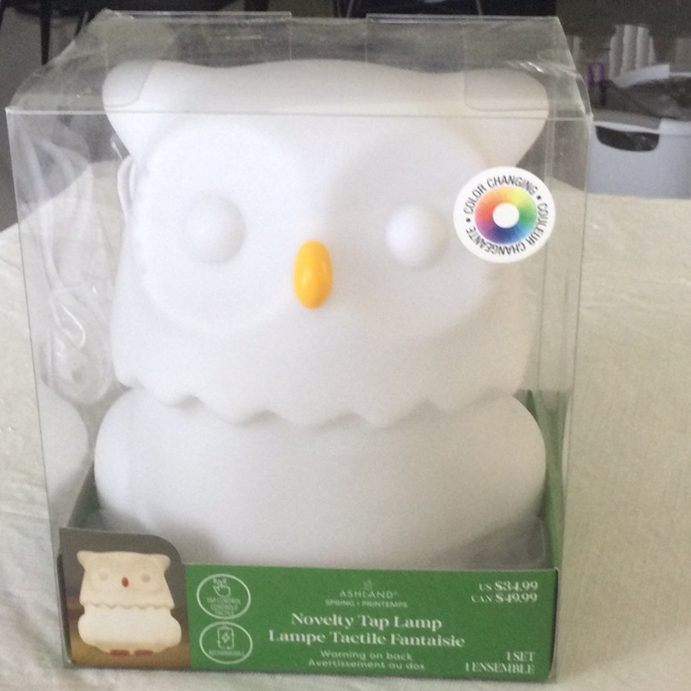 Ashland White Owl Novelty Tap Lamp